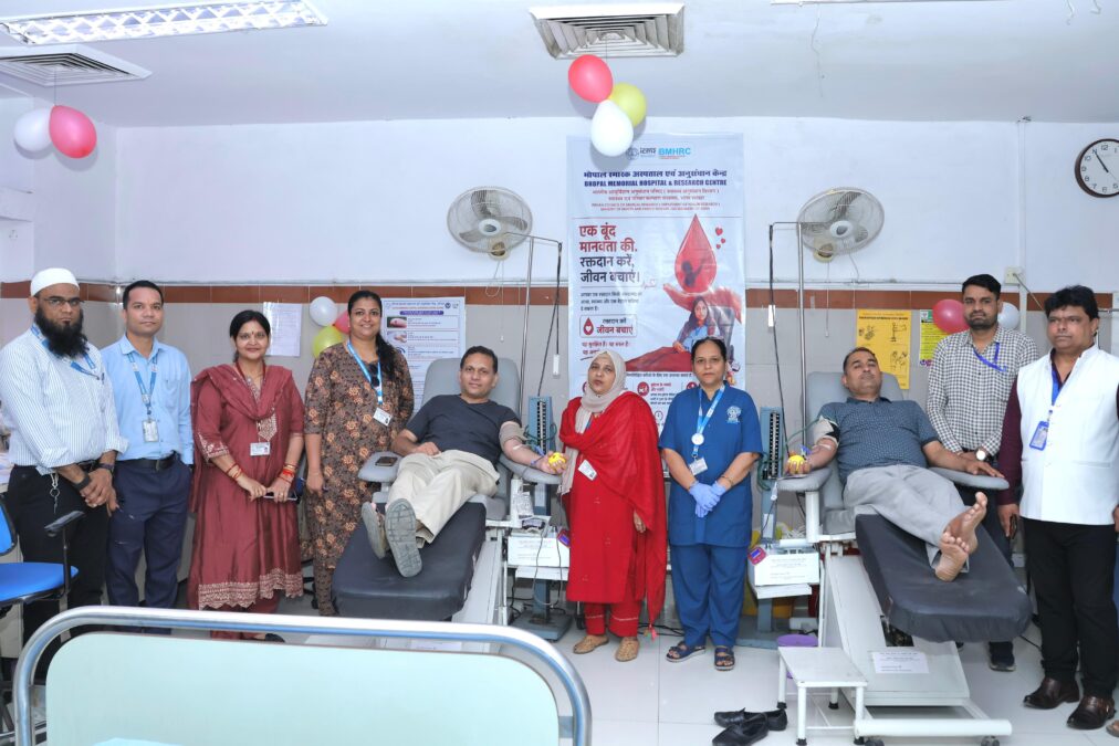 विश्व रक्तदाता दिवस पर बीएमएचआरसी में स्वैच्छिक रक्तदान शिविर आयोजित