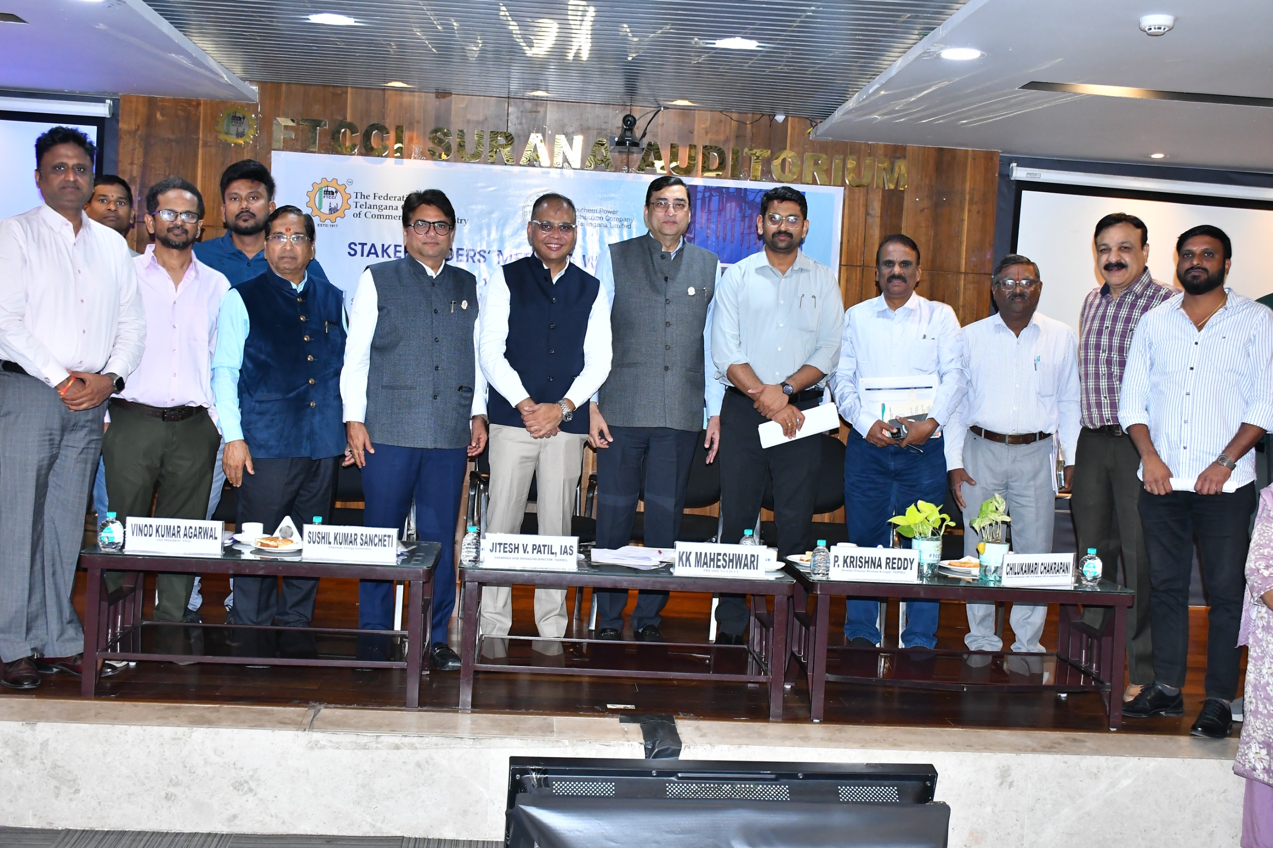 एफटीसीसीआई और टीजीएसपीडीसीएल ने हैदराबाद बैठक में टैरिफ राहत और सौर ऊर्जा मुद्दों पर चर्चा की